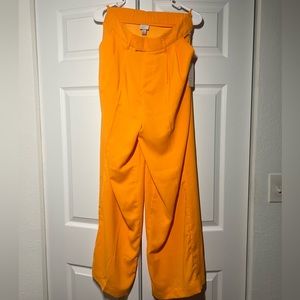 it’s says size S but i personally think is size M